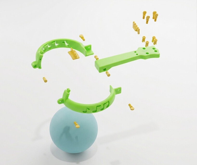 3D printed banjo uses party balloon as its sound box to explore how air changes the tone - 6