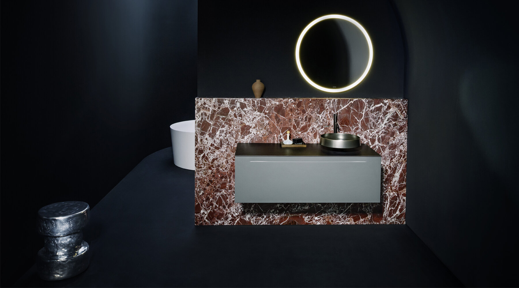 LAUFEN-VITREON-steel-designboom-07