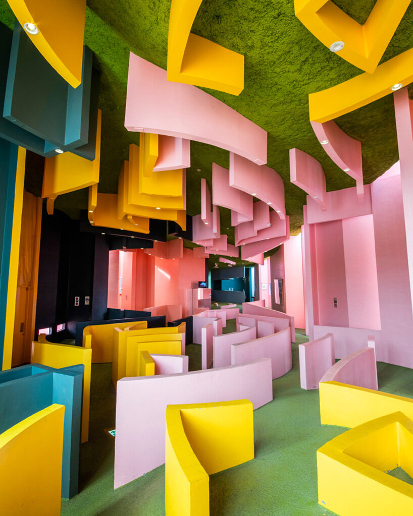 could an uncomfortable home extend life? arakawa + gins put