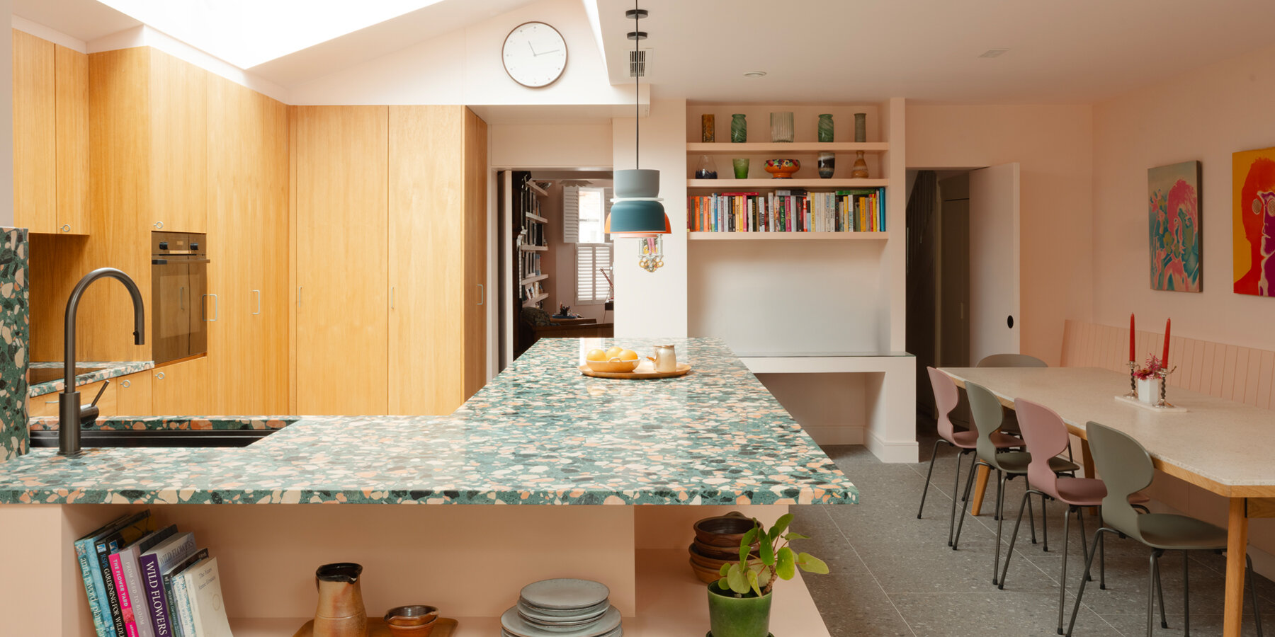 francesco-pierazz-architects-sawtooth-house-renovation-victorian-home-kingston-upon-thames-designboom-1800-3