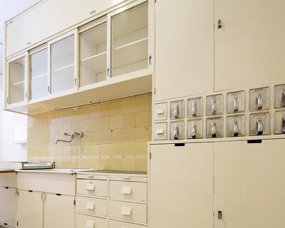 the frankfurt kitchen and margarete schütte-lihotzky's vision of a 'machine for living'