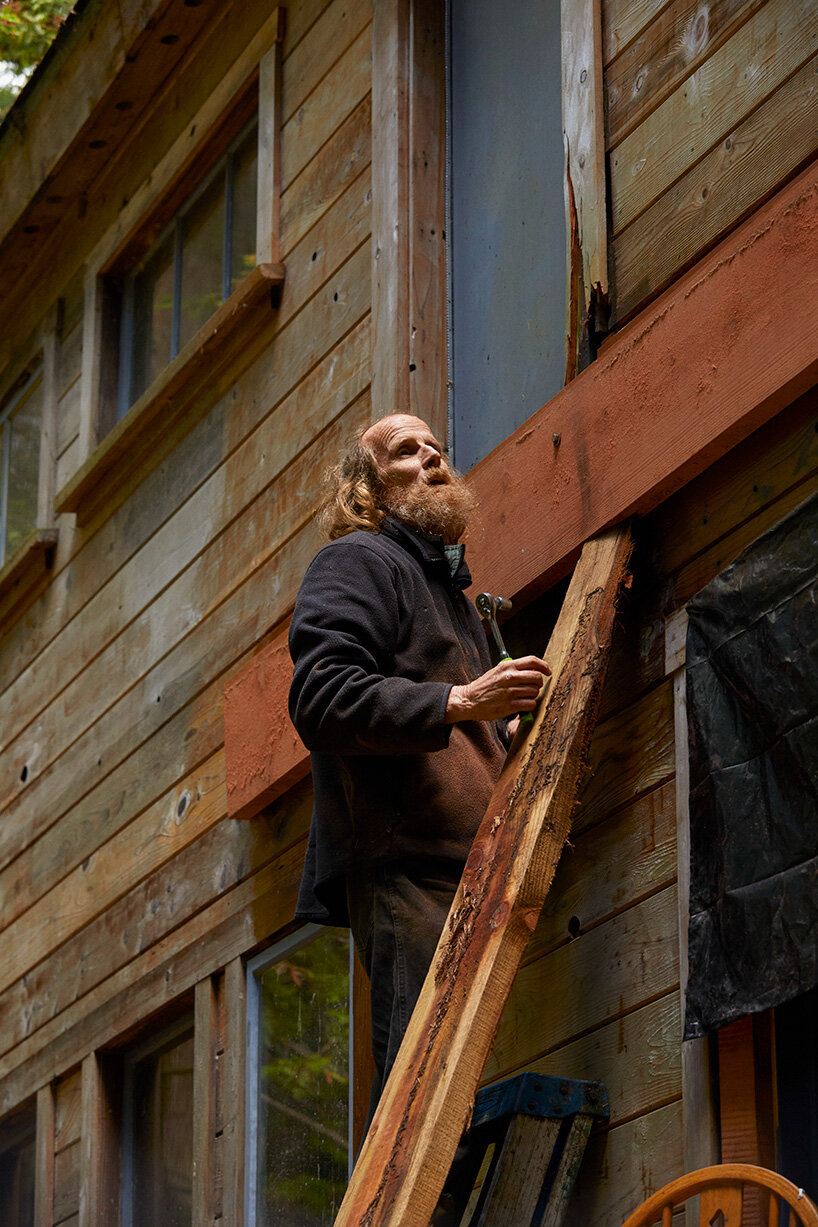 'handmade utopia' traces radical homes of northern california's back-to-the-land movement - 9