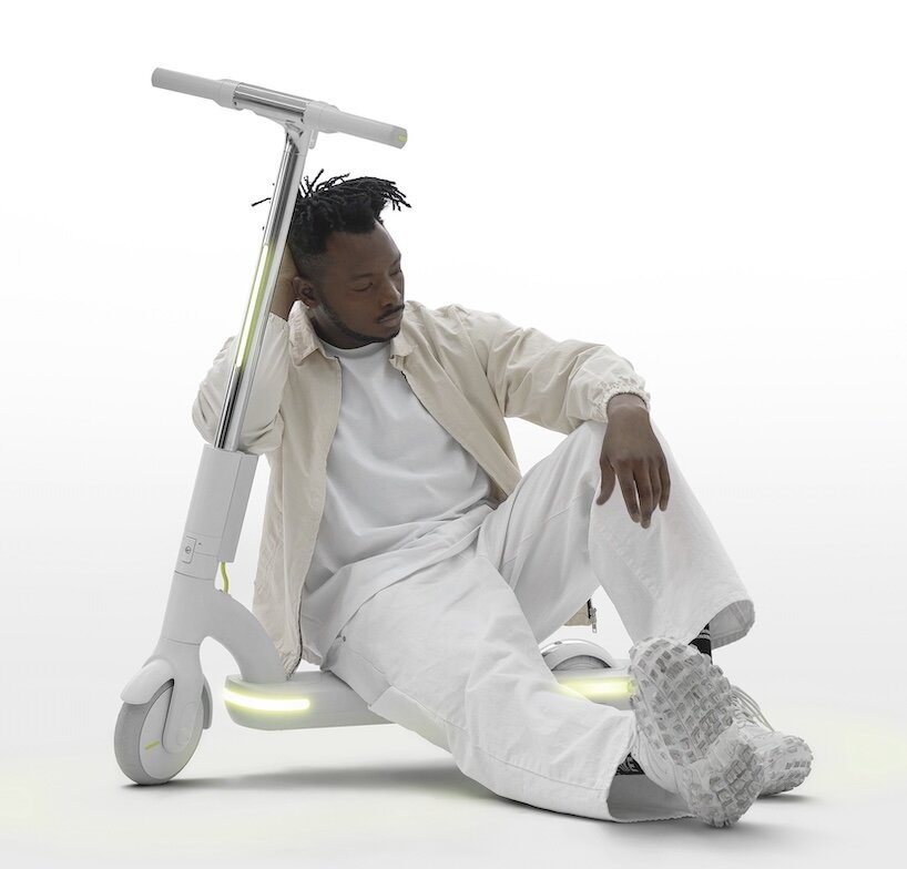 second white’s VtoV 2000 concept gives the electric scooter a more grown-up role - 6