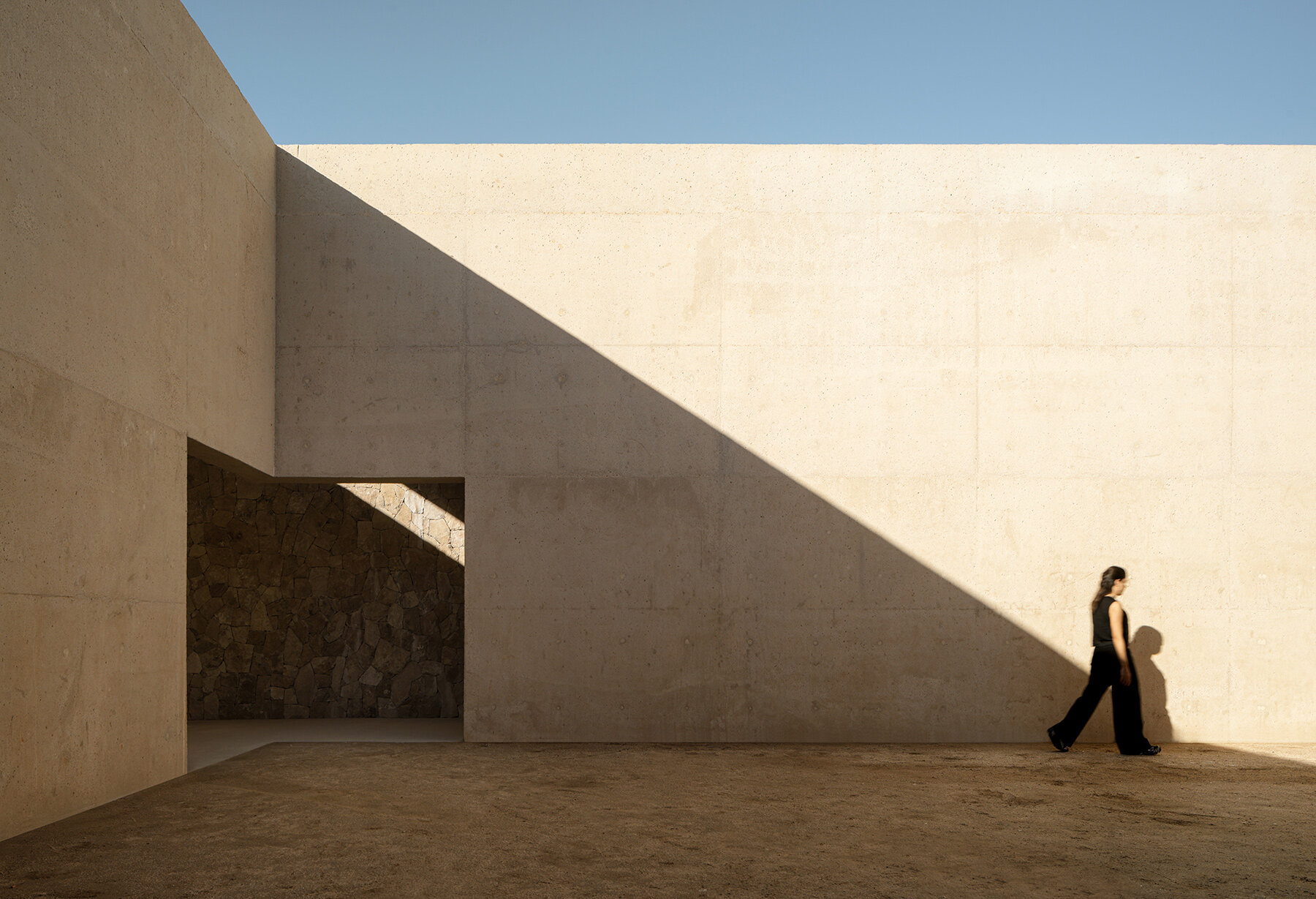 sordo-madaleno-arte-abierto-baja-california-mexico-designboom-08a