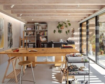 dp6 adds timber painter's studio to renovated home in the netherlands