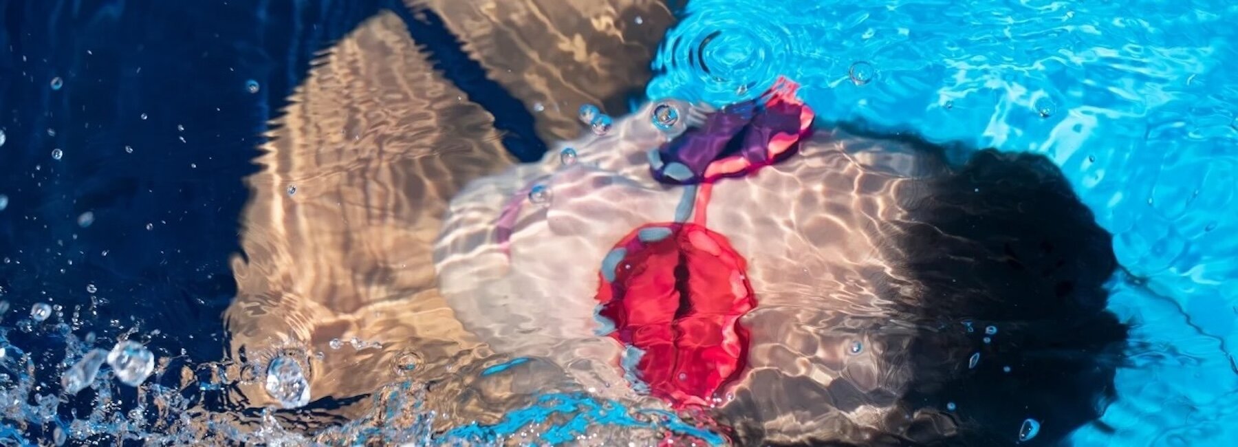 water-glasses-colorful-frameless-eyewear-wearable-sculpture-xyz-designboom-5