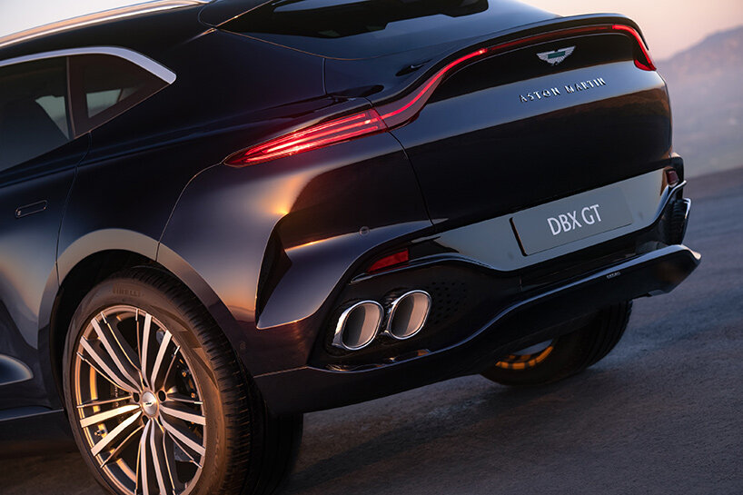 aston martin DBX GT