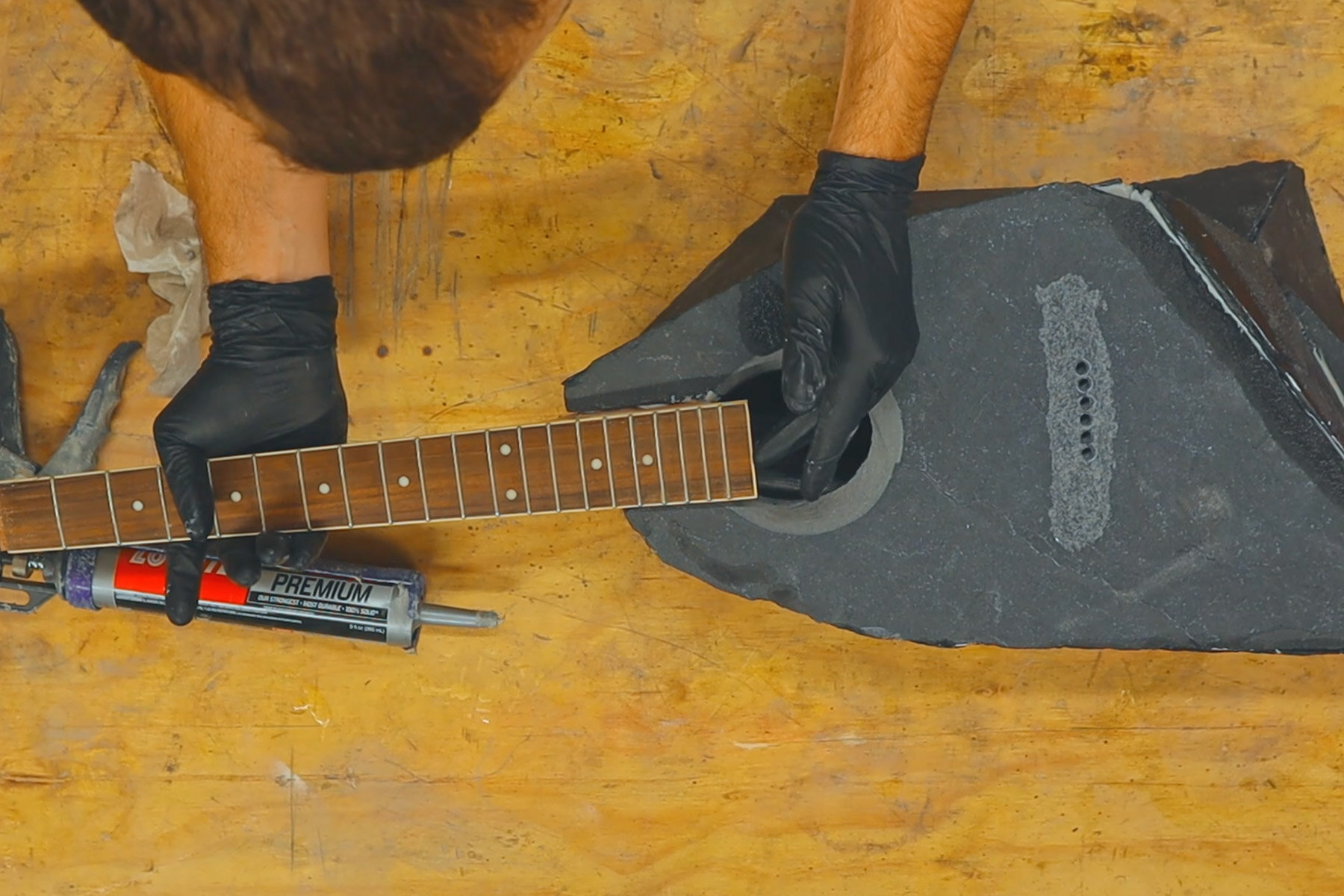 bebeau-builds-rock-guitar-designboom-06a