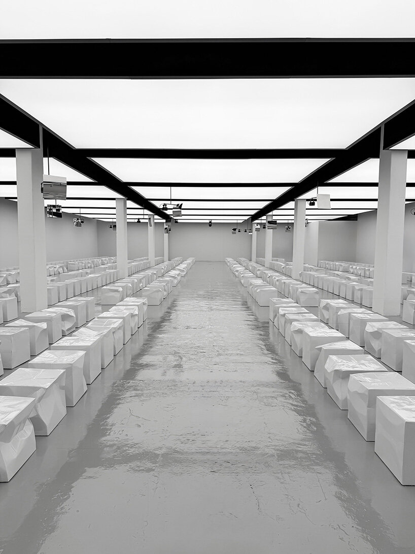 bottega veneta crumples cardboard boxes into sculptural stools for summer 2027 show - 2