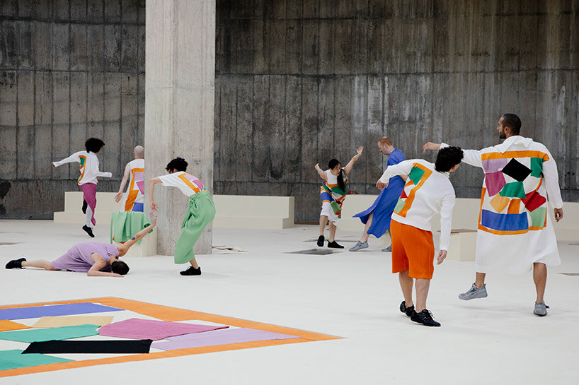 issey miyake turns matisse cut-outs into clothing and choreography at tate modern - 4