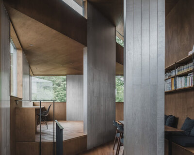 IGArchitects builds tokyo house from field of structural timber walls