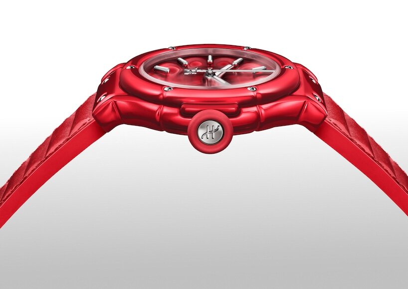 jeff koons inflates hublot’s classic fusion model into balloon dog watch - 5