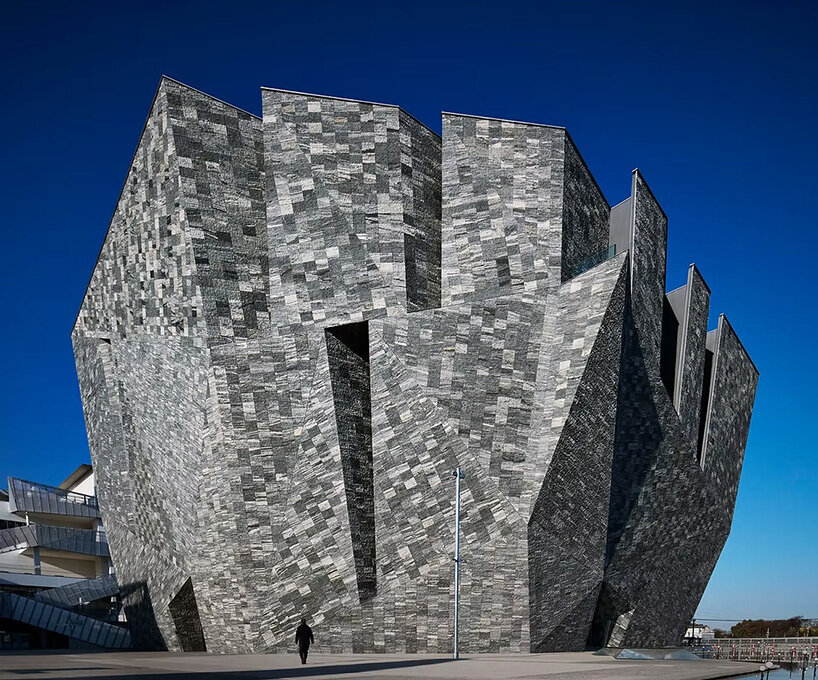 kengo kuma honored with andrée putman lifetime achievement award 2027 - 2