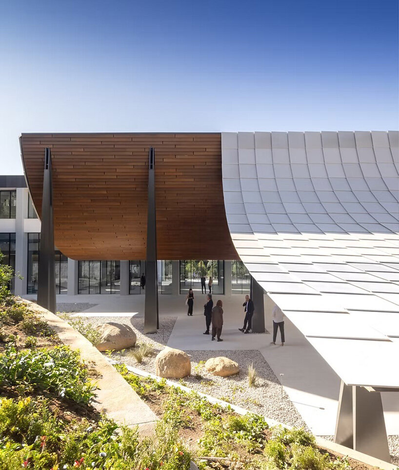 kengo kuma honored with andrée putman lifetime achievement award 2027 - 4