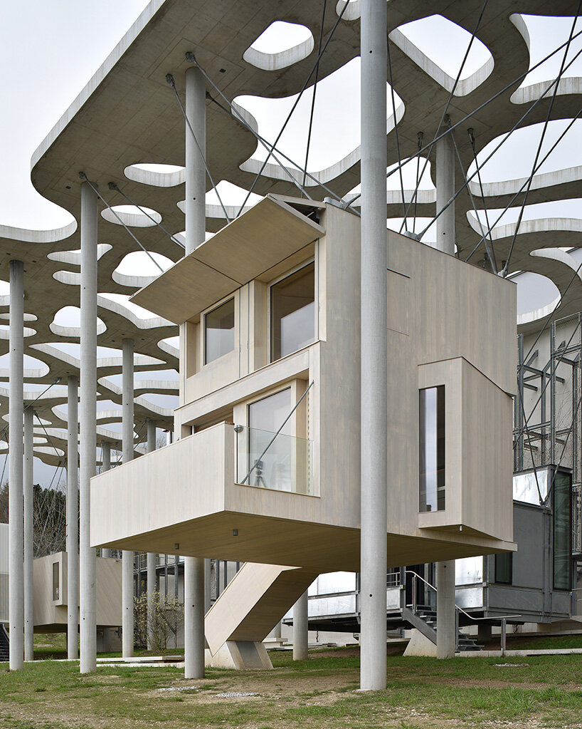 architect-designed cabins offer temporary homes for writers at jan michalski foundation - 10
