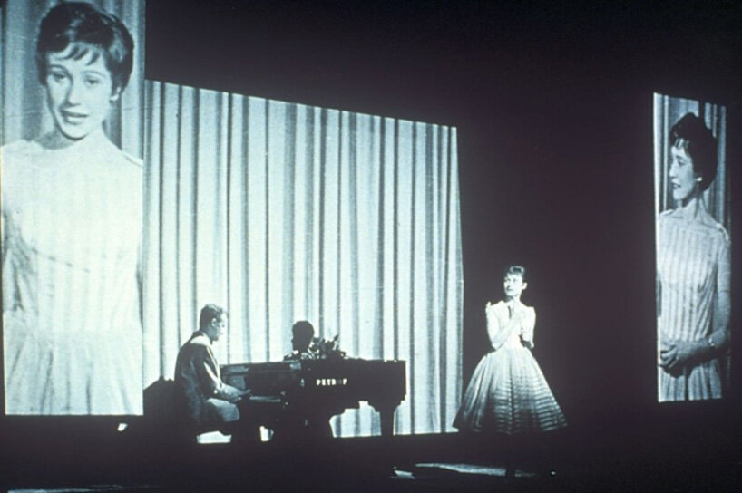 laterna magika brought projected images into live perfomance - 1