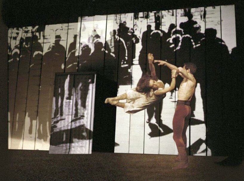 laterna magika brought projected images into live perfomance - 5