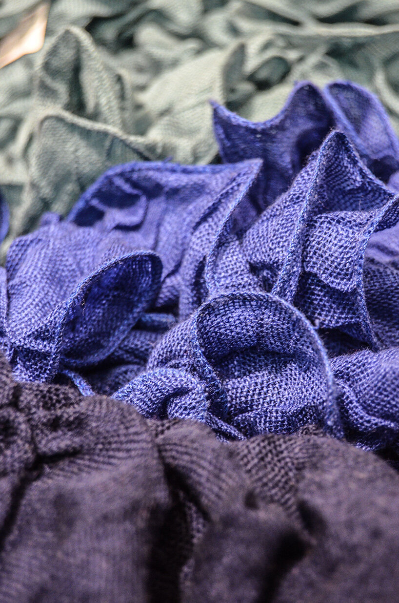 purple fabric reflects sunlight and releases heat to stay cool in the sun - 3