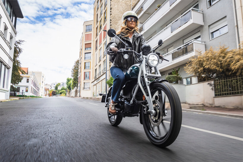 royal enfield revolutionizes the electric motorcycle experience with flying flea c6 - 2