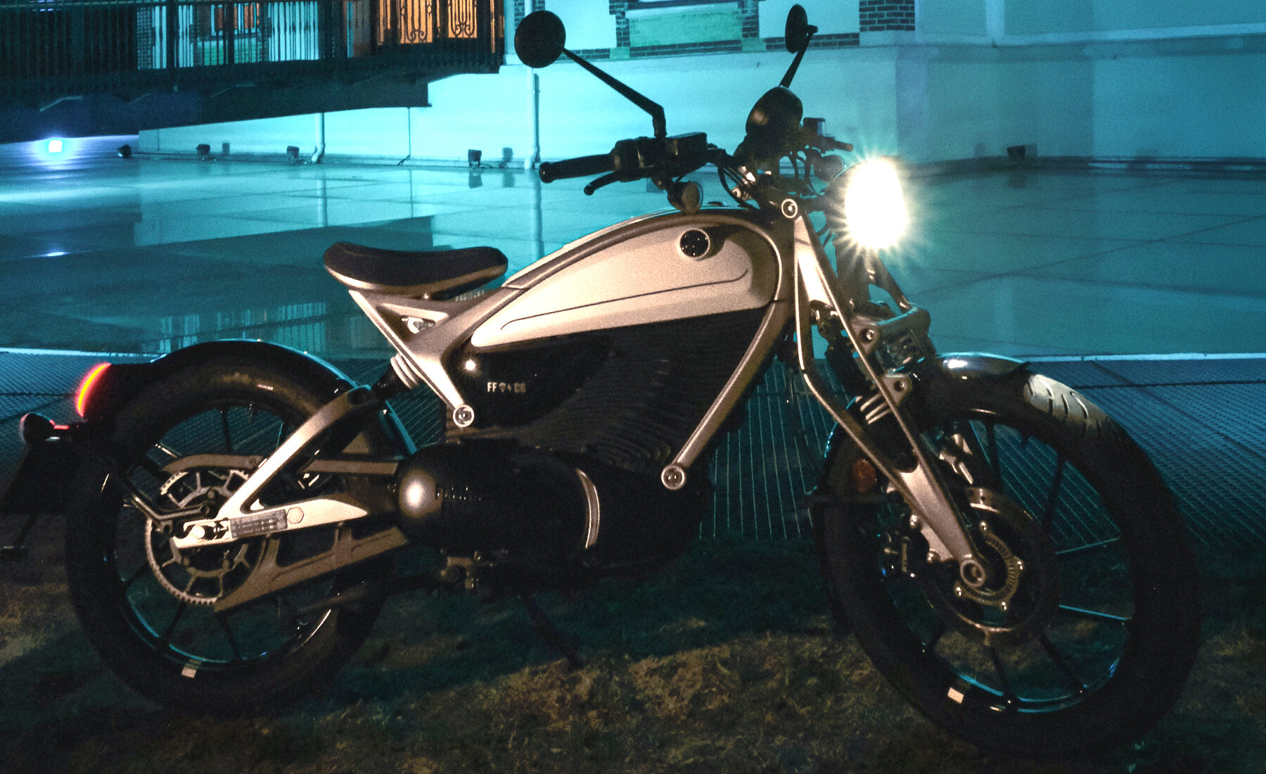 royal-enfield-flying-flea-c6-designboom-fullwidth-01