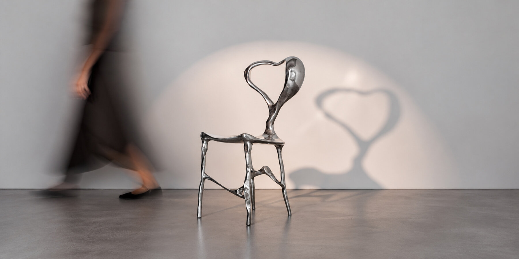 sami-savatli-love-collection-love-chair-side-table-designboom-1800-2