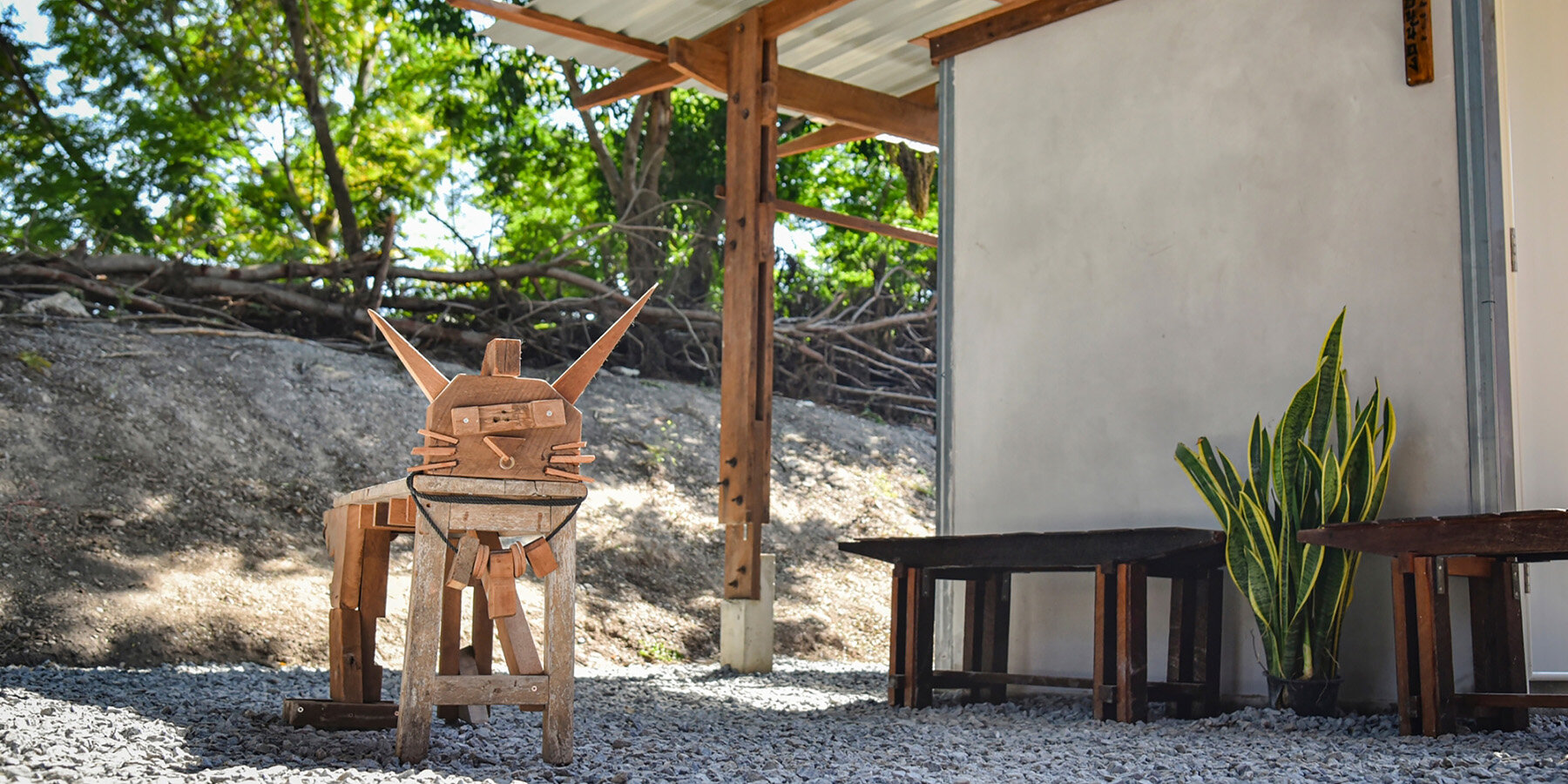 school-thailand-volunteers-toilet-designboom-1800-3