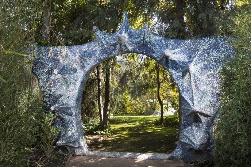 inside the serpentine world of javier senosiain’s quetzalcóatl park - 9