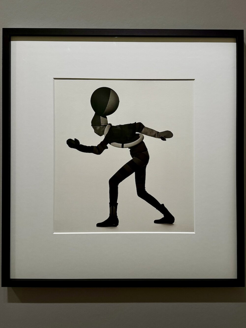 enjoying irving penn’s world at the MEP - 3