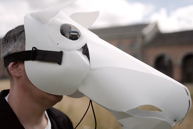 this horse-shaped headset asks designers to see the world through animal eyes - 1