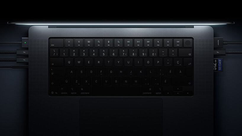 macbook pro touchscreen