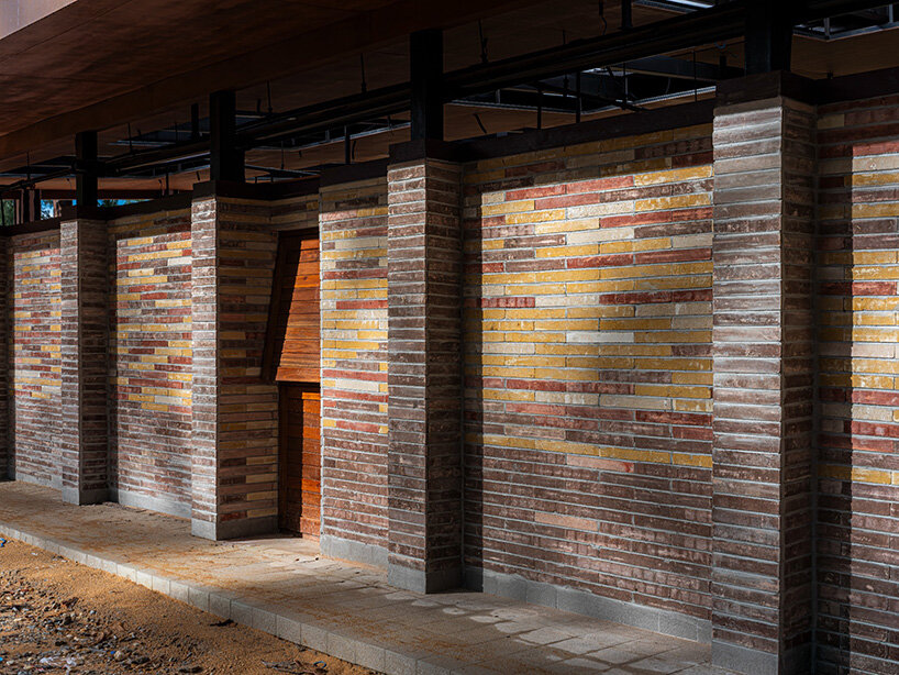 boonserm premthada builds coastal office in thailand with reclaimed timber - 12