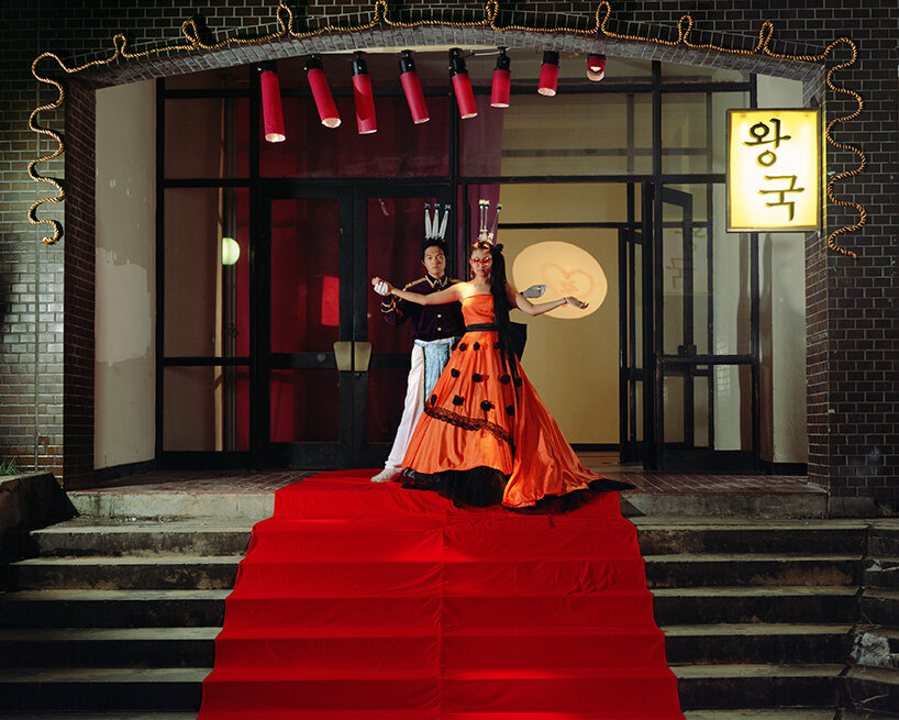 children’s illustrated worlds meet realities of seoul in yeondoo jung’s photographs - 9