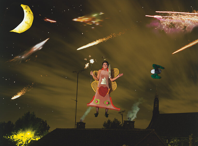 children’s illustrated worlds meet realities of seoul in yeondoo jung’s photographs - 5
