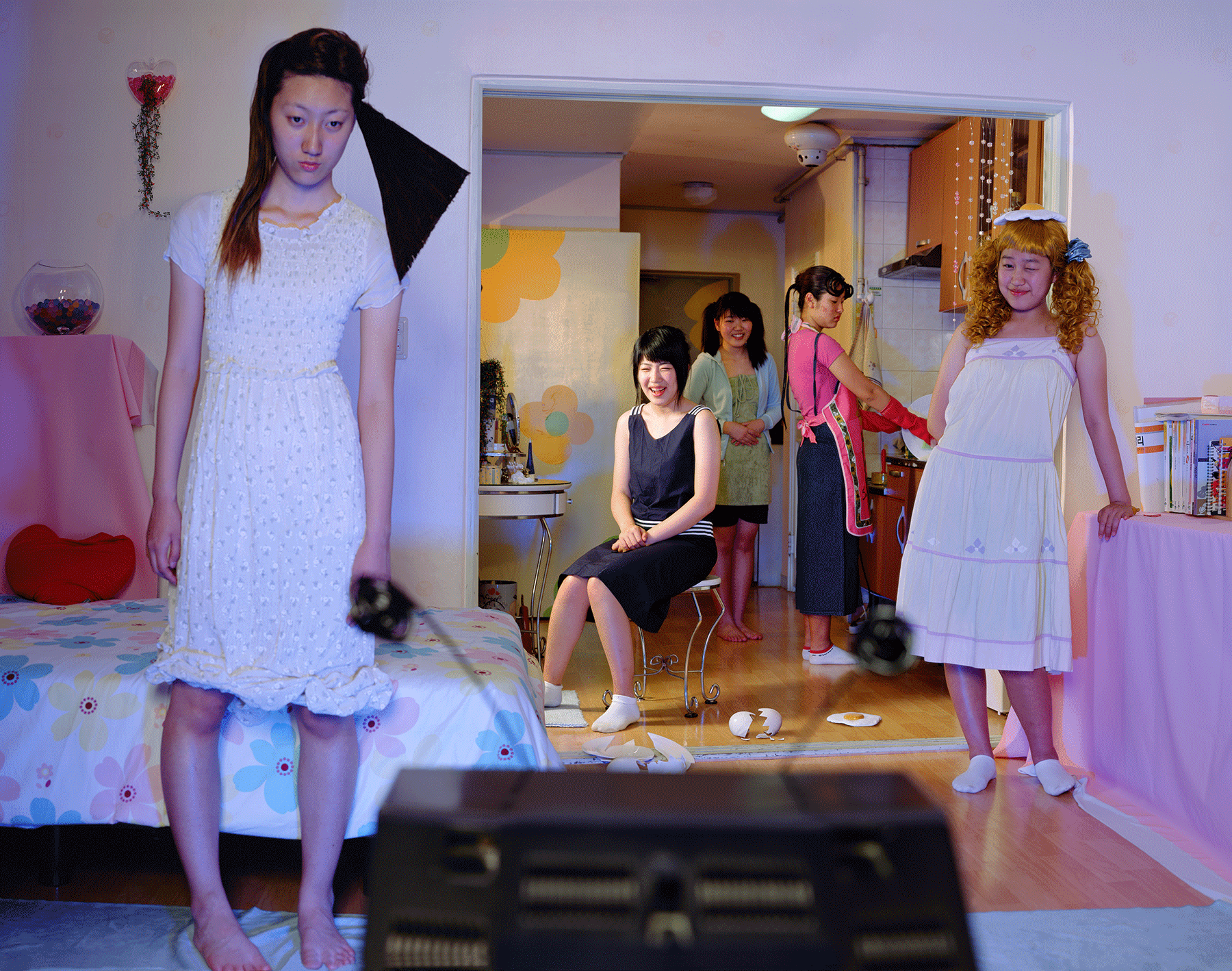 childrens-illustrated-worlds-realities-seoul-yeondoo-jung-photographs-interview-designboom-large02