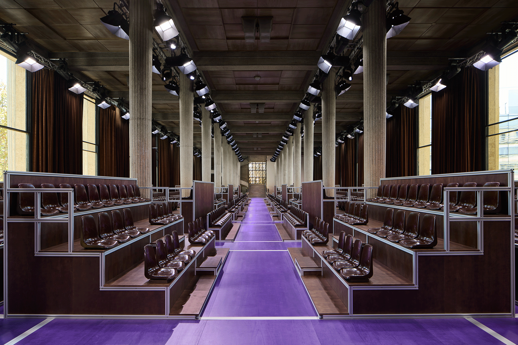 dennis-vanderbroeck-settings-moments-together-spatial-design-fashion-performance-interview-designboom-large01