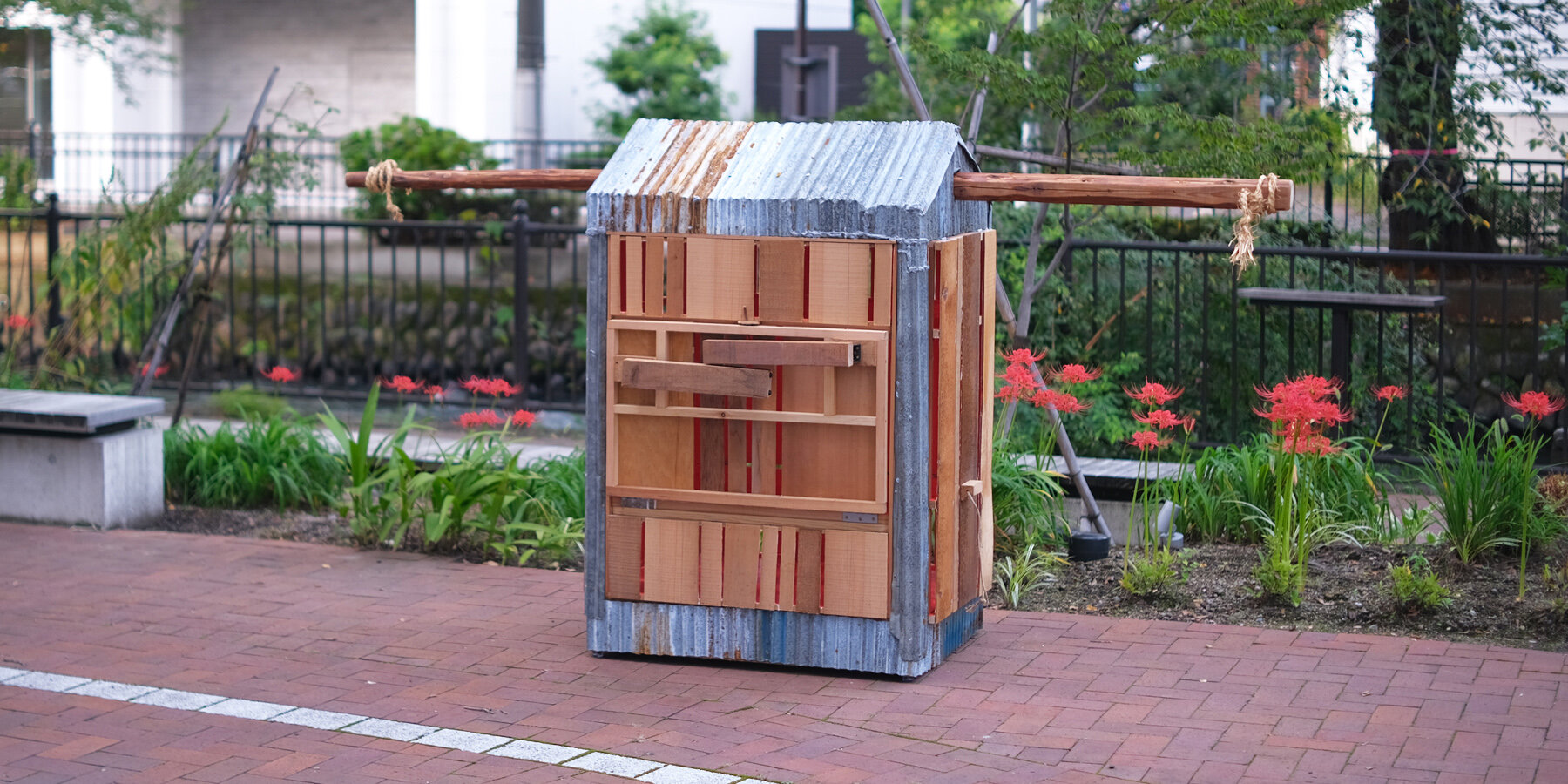 dobedo-studio-ehho-2-portable-micro-barn-japan-designboom-1800-3