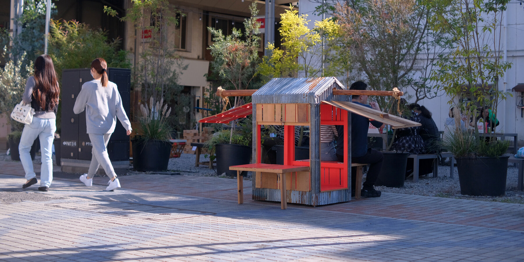 dobedo-studio-ehho-2-portable-micro-barn-japan-designboom-1800-4