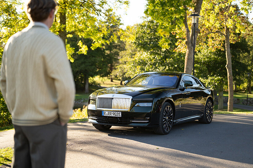 first drive: rolls-royce spectre series II brings more range, speed and material craft to stockholm - 7