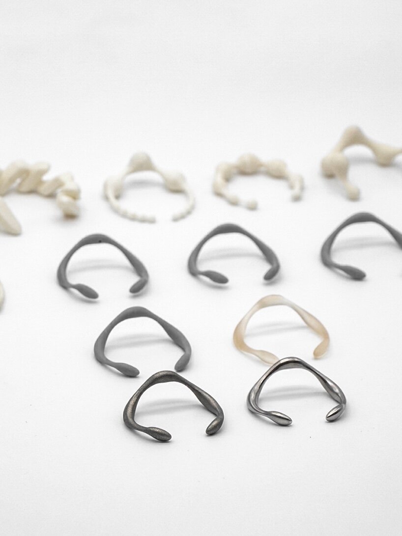 futurewave's arc silver bracelet politely tells you to put your phone down - 5