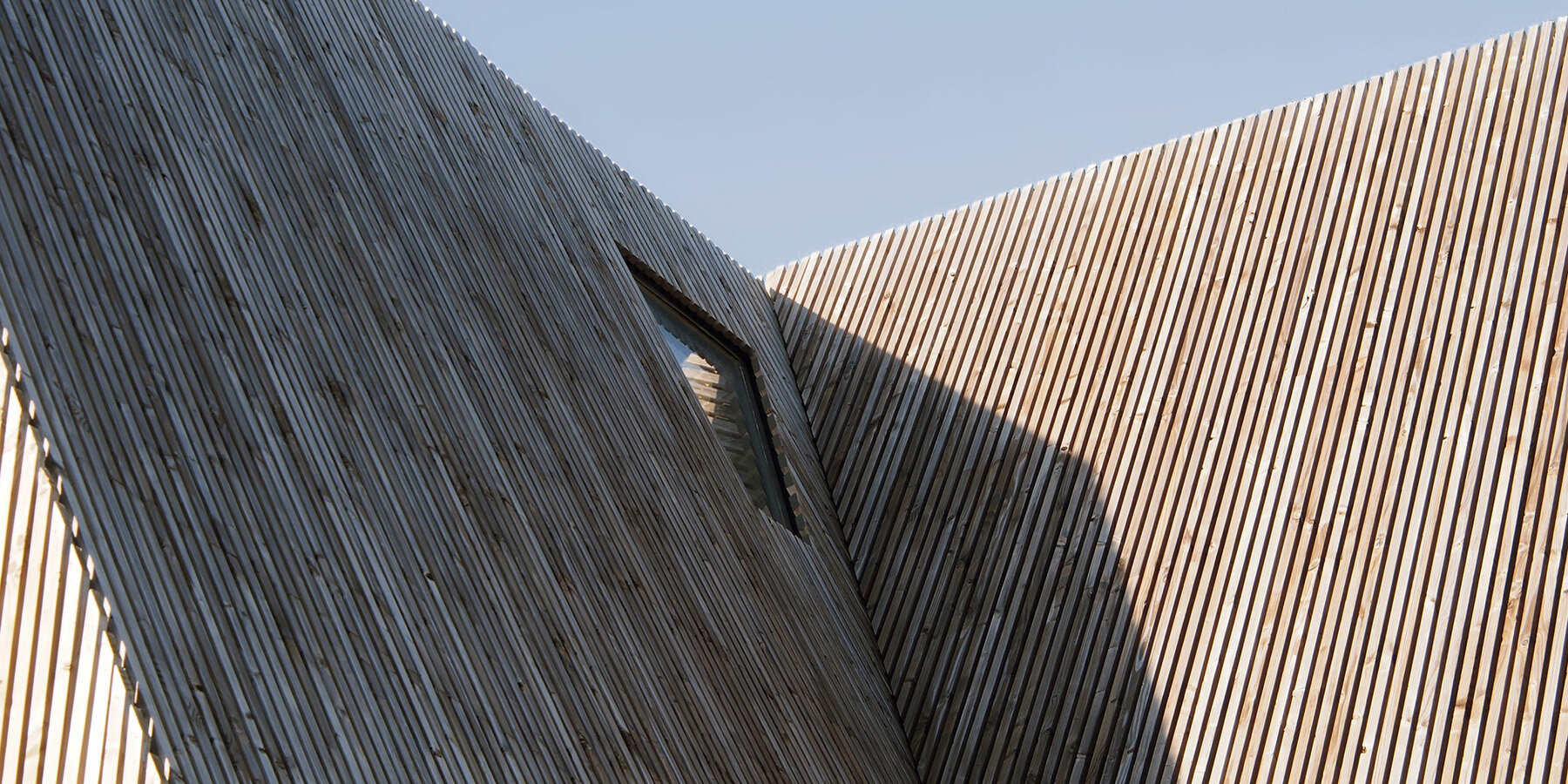 house-of-cards-coastal-residence-koksijde-belgium-vantieghem-talebi-designboom-1800-2