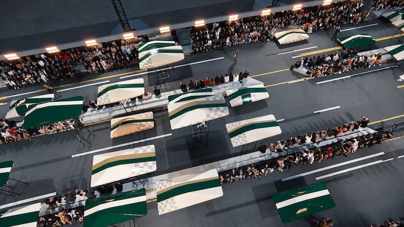 james chinlund fills louis vuitton's louvre runway with hovering concept vehicles - 4