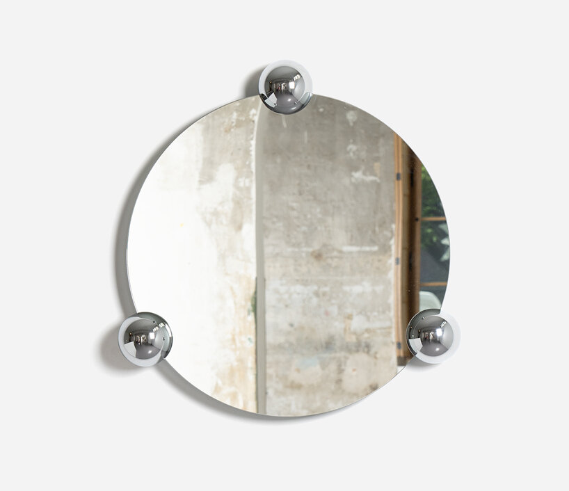 jean-baptiste fastrez turns an inflatable boat and a wall fixing into mirrors to look and to be looked at - 2