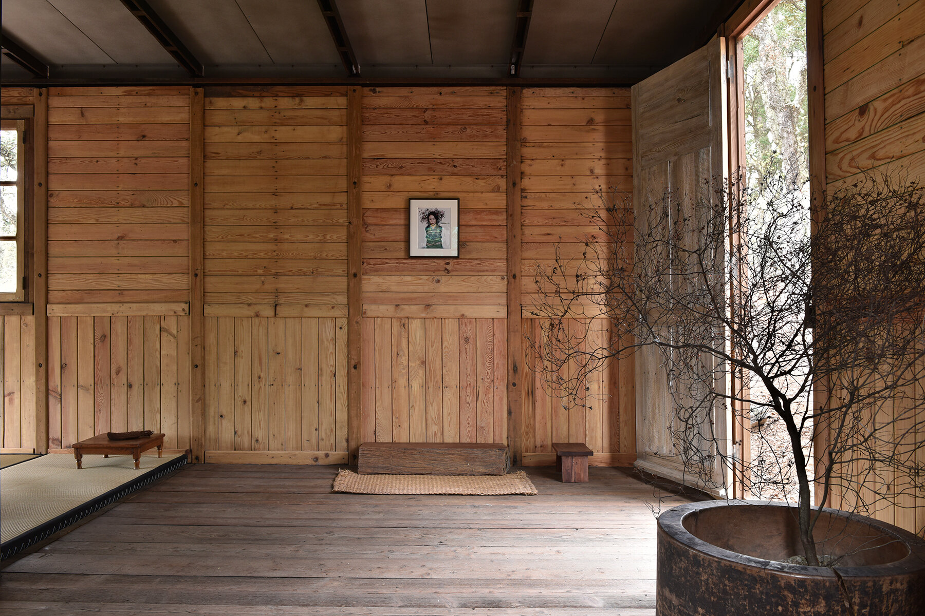 jean-prouve-1944-demountable-house-japanese-tea-pavilion-design-miami-paris-2026-galerie-patrick-seguin-designboom-large01