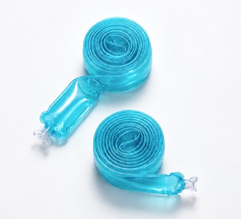 liam de la bedoyere's inflatable chopsticks roll up into your pocket between meals - 3