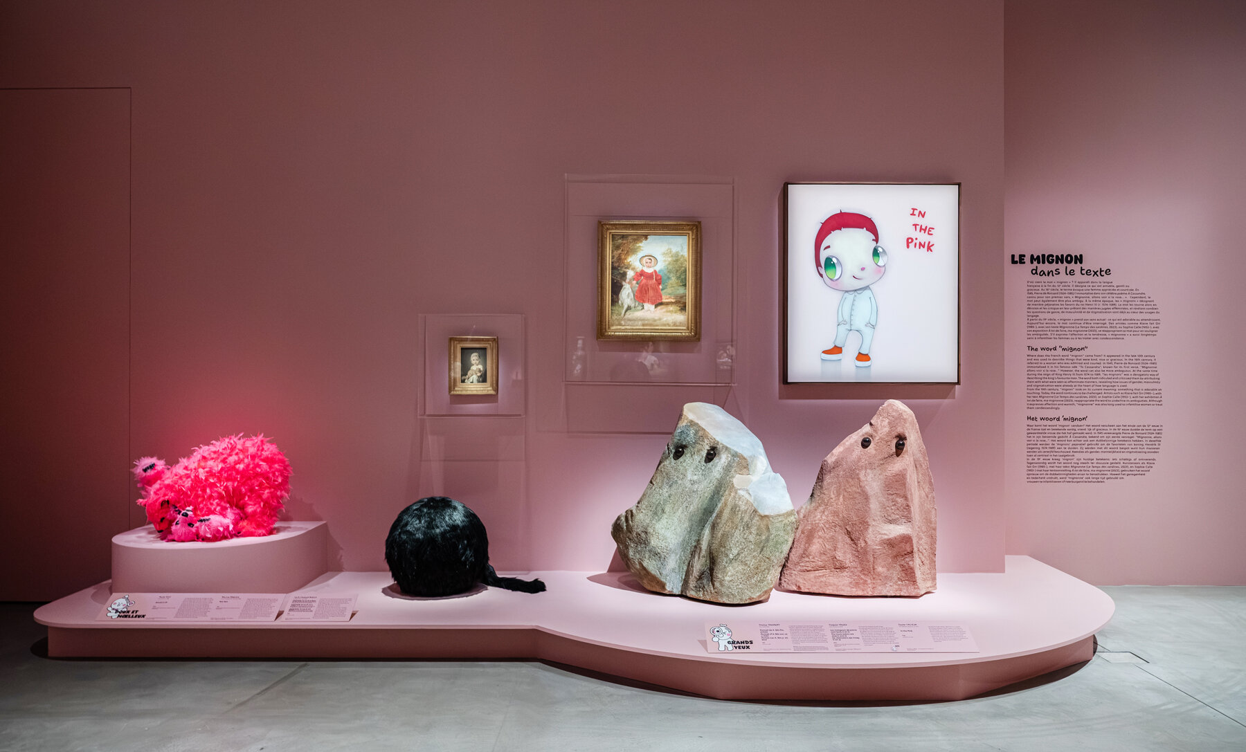 louvre-lens-exhibition-so-cute-art-of-happiness-france-designboom-large1