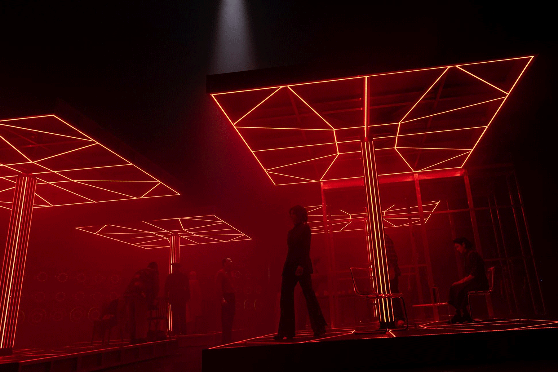 lukasz-twarkowski-theater-stage-live-cinematic-spectacle-onassis-stegi-oracle-designboom-large01
