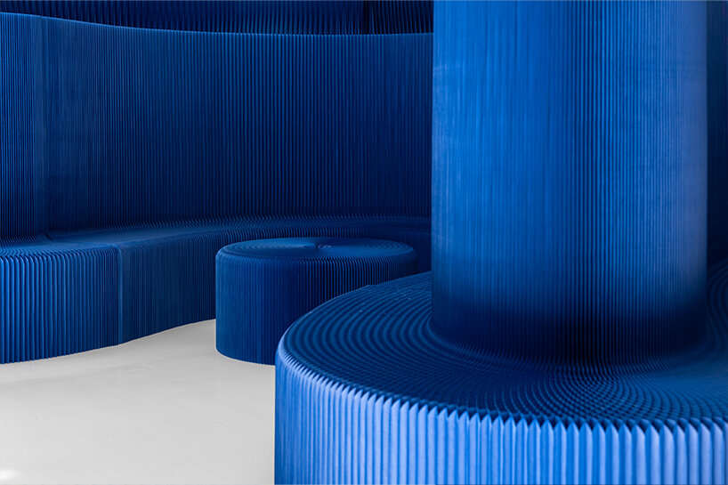 softwall by molo translates nature-inspired blues into a flexible, light-responsive paper partition system - 2