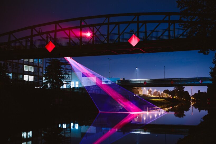 projection mapping and performances make the night come alive at signal festival - 2