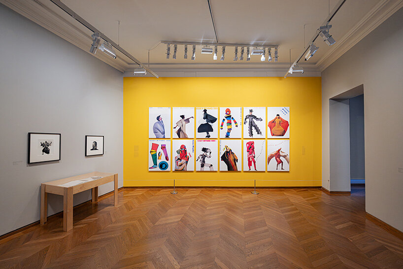 six decades of irving penn’s fashion photography are now on view in paris - 11