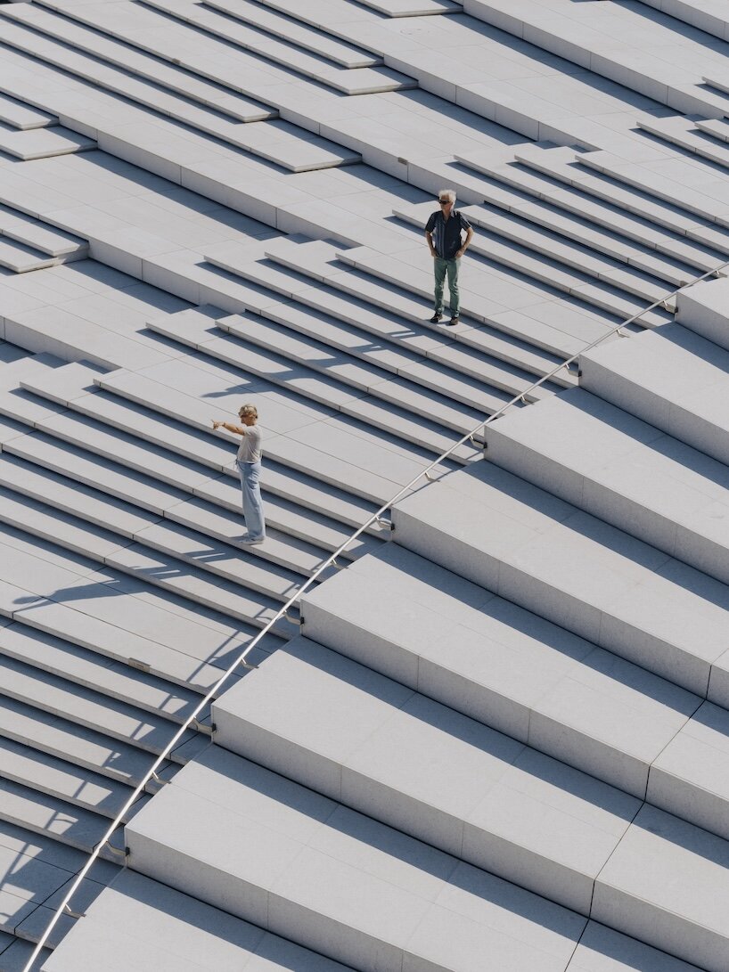 snøhetta unveils completed shanghai grand opera house with spiraling public rooftop - 5